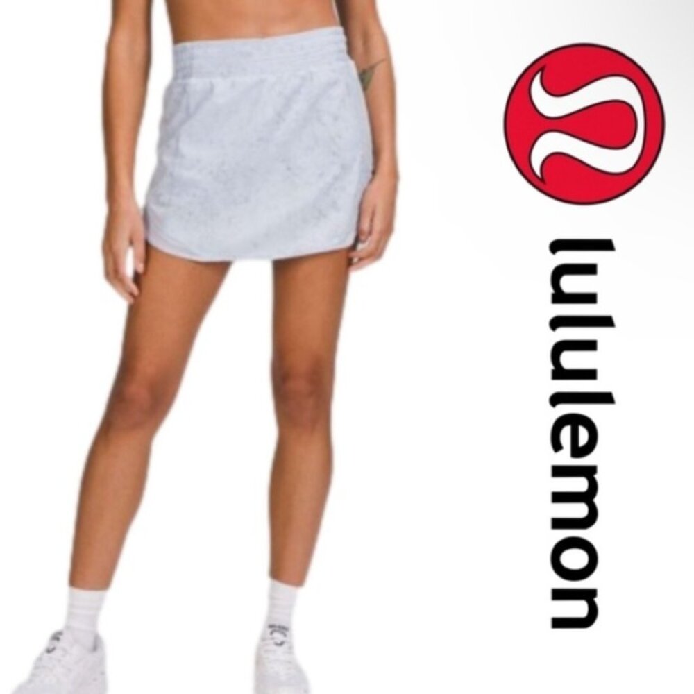 Lululemon Hotty Hot High-Rise Skirt